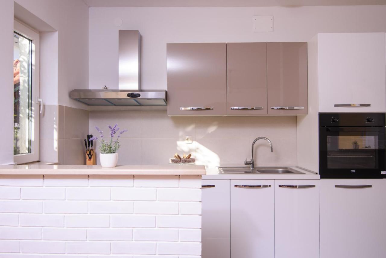 Apartmen Karmen 2 Trogir Eksteriør billede
