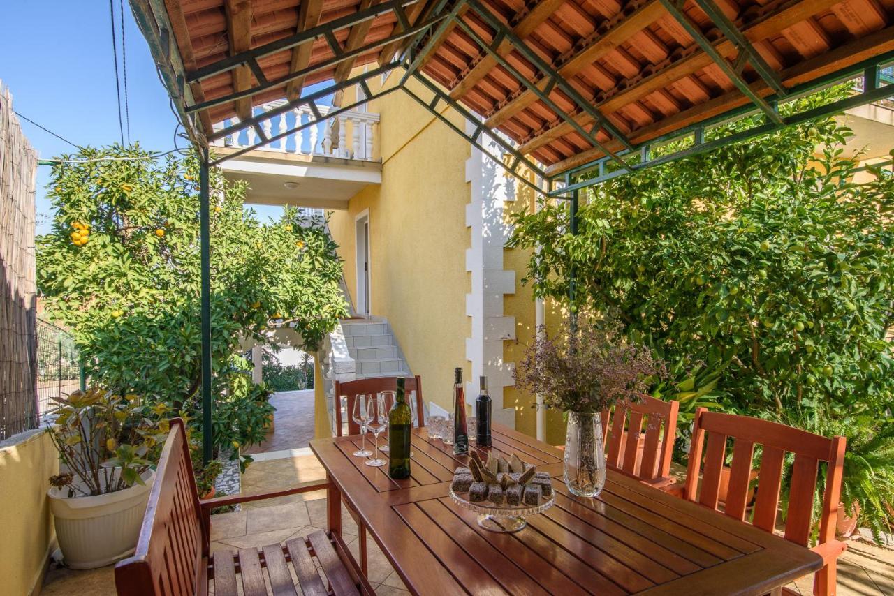 Apartmen Karmen 2 Trogir Eksteriør billede